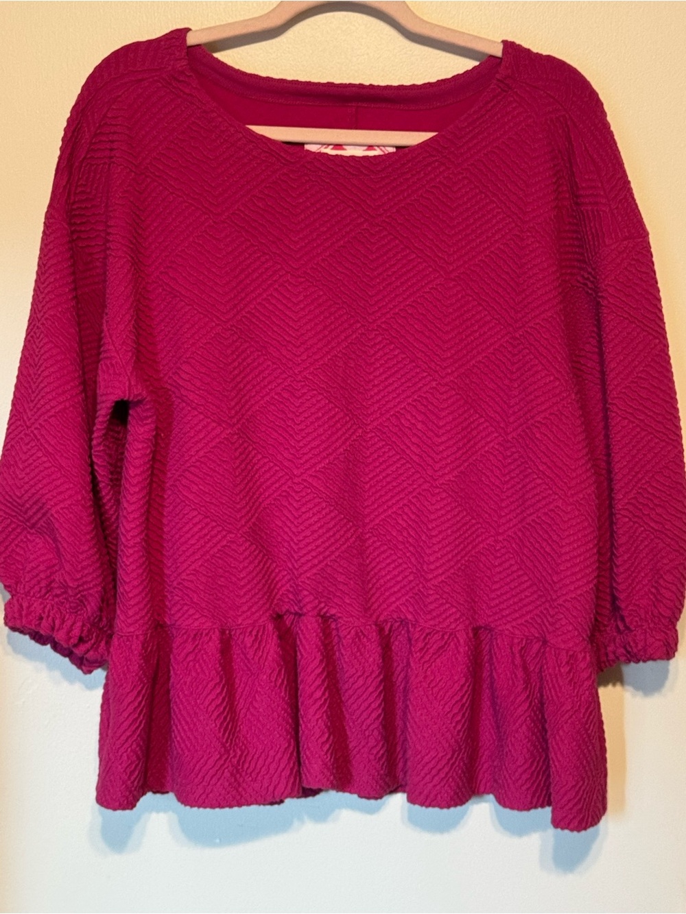 Maeve Anthropologie Sz M Textured Peplum Top Fuchsia Puff Sleeves Relaxed